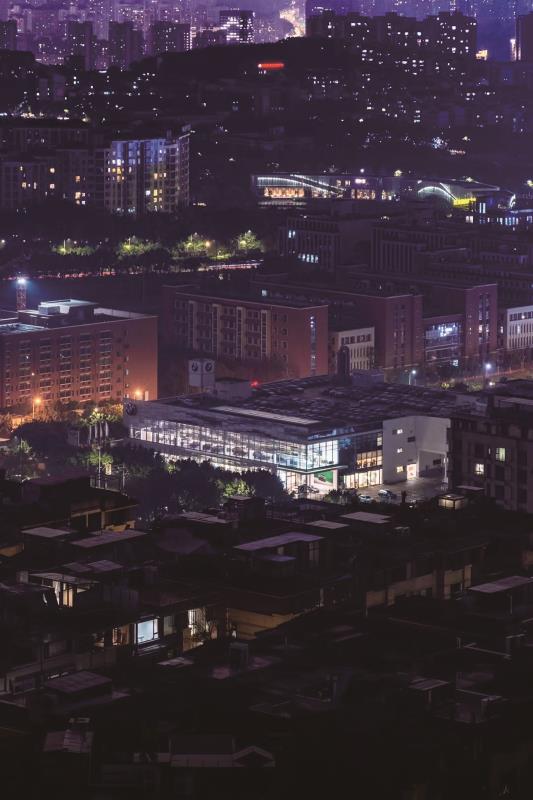 1.最佳摄影奖-《山城光语·巴渝筑章》 余姗姗 乐君所.jpg